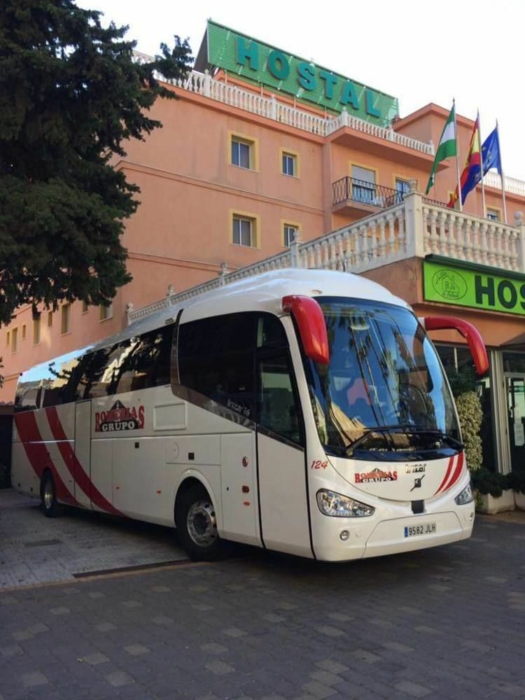 Hostal La Casa De Enfrente Malaga Luaran gambar